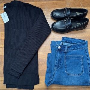 ❄️Madewell Thompson pocket sweater in black. Size S. NWT.